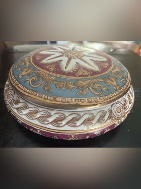 Vintage Andrea by Sadek bowl with lid